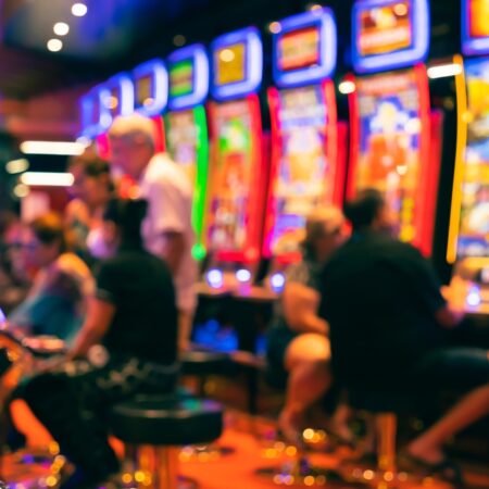 Glücksspiel-Branche zwischen Rekordgewinnen und Regulierung